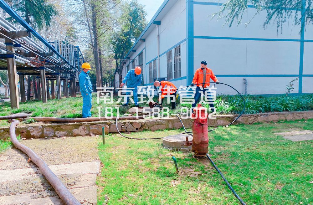360锁三石化工厂管道清洗